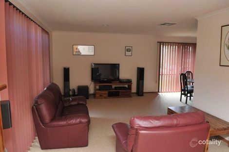 Property photo of 3 Lawrence Road Strathfieldsaye VIC 3551