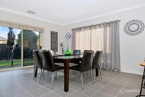 Property photo of 11 Bellfield Drive Craigieburn VIC 3064