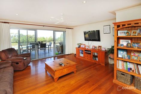 Property photo of 10 Hunter Close Korora NSW 2450