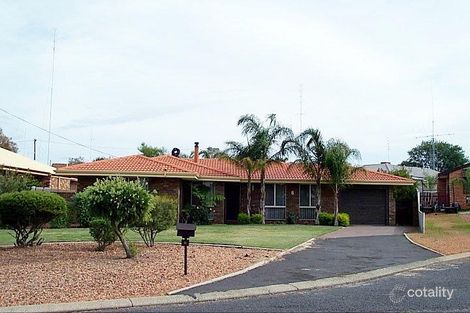 6 Lavinia Pl, Eaton, WA 6232