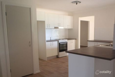 Property photo of 13 Oxley Circle Dubbo NSW 2830