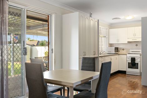 Property photo of 5 Oswald Crescent Rosemeadow NSW 2560