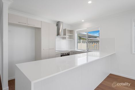 Property photo of 28 Rex Street Eastern Heights QLD 4305