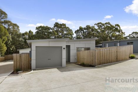 2/17 Sandstone Gr, Blackmans Bay, TAS 7052