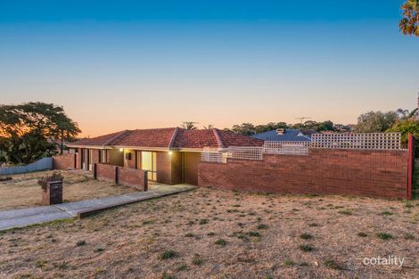 15 Austen St, Lake Coogee, WA 6166