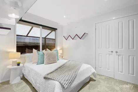 Property photo of 84 Buckingham Drive Rowville VIC 3178