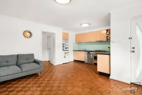 10/2 Yorston Ct, Elsternwick, VIC 3185