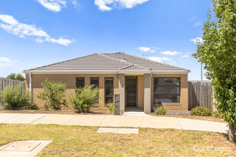 Property photo of 1 Cromarty Circuit Darley VIC 3340