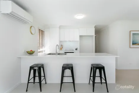 Property photo of 288 Nineteenth Avenue Elanora QLD 4221