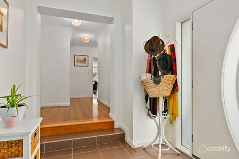 Property photo of 8 Nietta Road Lindisfarne TAS 7015