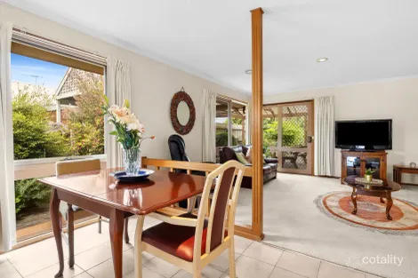 Property photo of 4 Murray Close Frankston VIC 3199