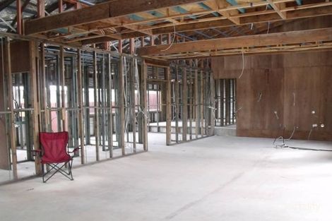 Property photo of 8 Grasstree Crescent Kirkwood QLD 4680