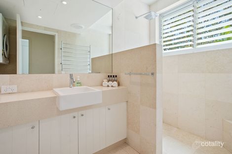 Property photo of 4/17 Little Cove Road Noosa Heads QLD 4567