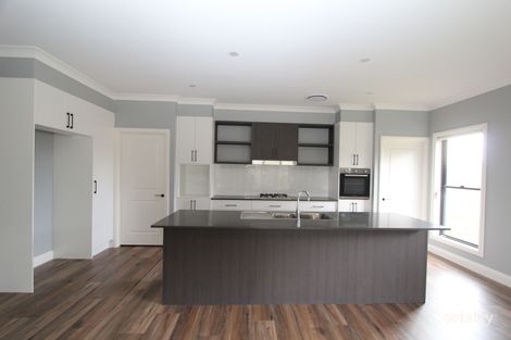 40 Collins St, Marulan, NSW 2579