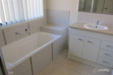 Property photo of 3 Tribeca Place Eagleby QLD 4207