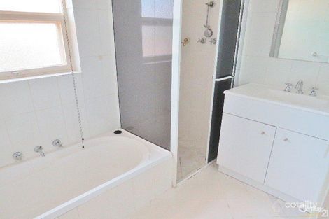 Property photo of 19 Deepdene Avenue Bellevue Heights SA 5050