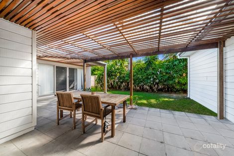 Property photo of 32 Parkway Drive Mooloolaba QLD 4557