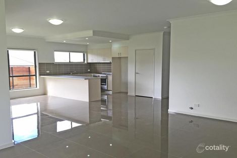 Property photo of 5 Medallist Parade Colebee NSW 2761