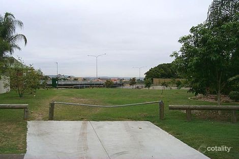 23a Karabella Ct, Mermaid Waters, QLD 4218