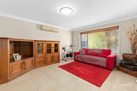 Property photo of 5 Cardinet Court Petrie QLD 4502