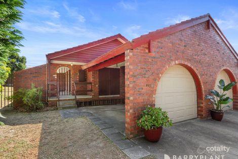 Property photo of 11 Coachmans Square Wantirna VIC 3152