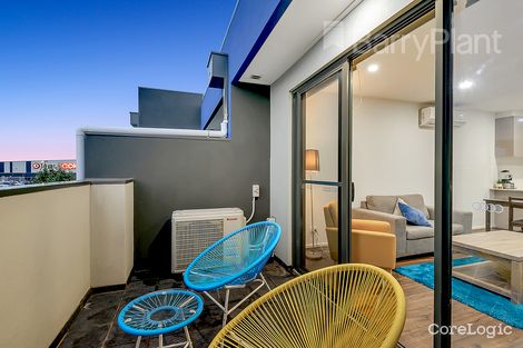Property photo of 17 Meyers Walk Craigieburn VIC 3064