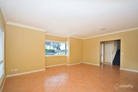 Property photo of 1/2A Stratheden Court Sydenham VIC 3037
