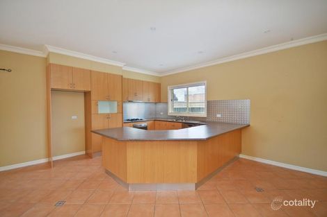 Property photo of 1/2A Stratheden Court Sydenham VIC 3037