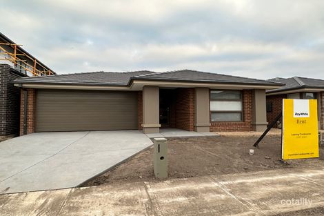 7 Praise St, Clyde North, VIC 3978