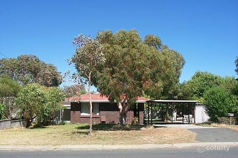 8 Mayflower Cres, Craigie, WA 6025