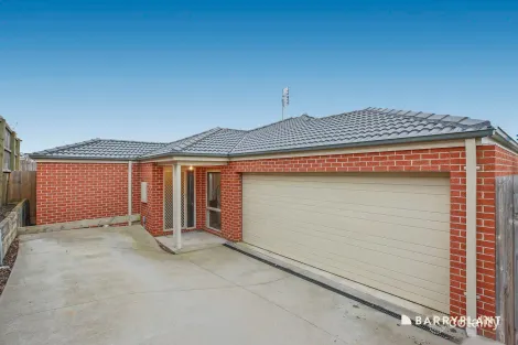 2/73 Victoria St, Drouin, VIC 3818