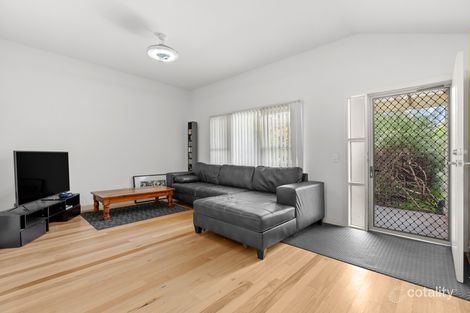 Property photo of 152A Gladstone Avenue Northcote VIC 3070