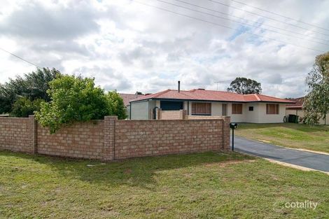 30 Hamilton Rd, High Wycombe, WA 6057
