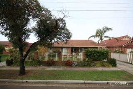 13 Welwyn Rd, Manningham, SA 5086
