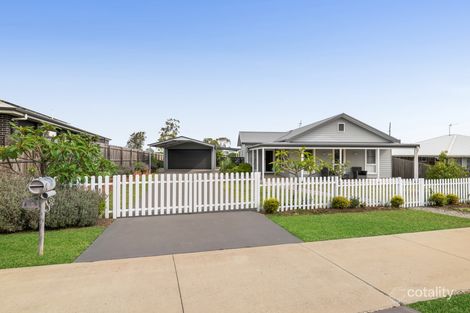 Property photo of 28 Hannaford Crescent Wyreema QLD 4352