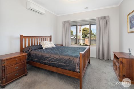 Property photo of 260 Forest Street Wendouree VIC 3355
