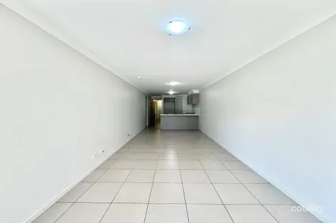 Property photo of 16 Callinan Crescent Bardia NSW 2565