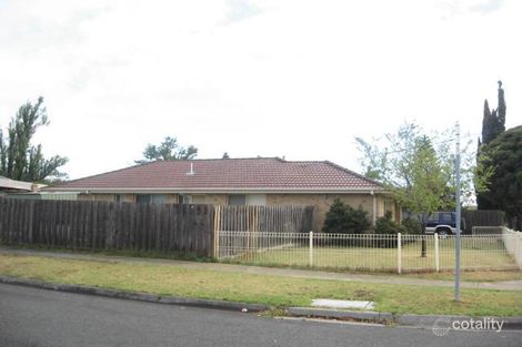 15 Gloria Ave, Dandenong North, VIC 3175