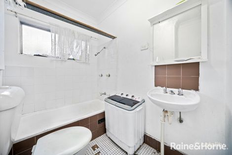 Property photo of 10/27 McBurney Road Cabramatta NSW 2166