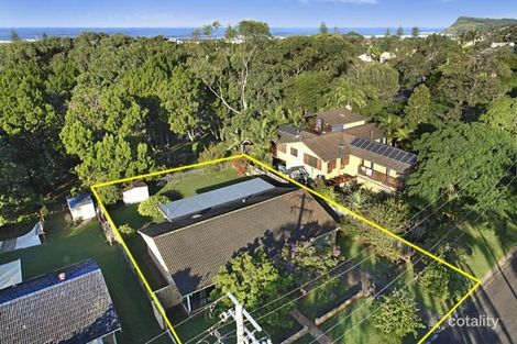 Property photo of 18 Banksia Avenue Lennox Head NSW 2478