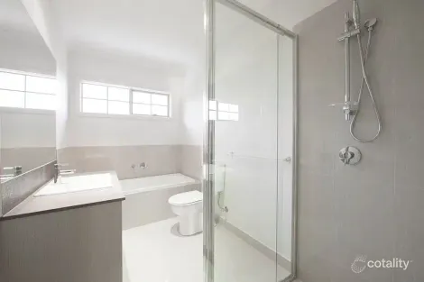 Property photo of 2A Lyons Street Carnegie VIC 3163