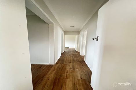 12 Mildura Cres, Dallas, VIC 3047