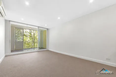 Property photo of 202/50 Peninsula Drive Breakfast Point NSW 2137