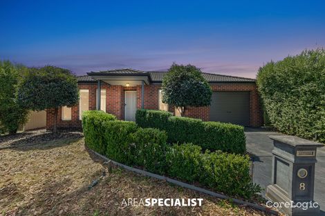 Property photo of 8 Wonboyn Close Pakenham VIC 3810