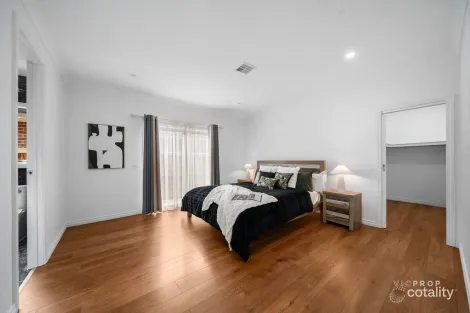 Property photo of 14 Bardini Street Point Cook VIC 3030