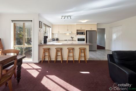 Property photo of 17 Janette Close Warragul VIC 3820