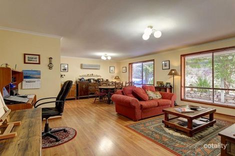 Property photo of 8 Ising Road Crafers West SA 5152