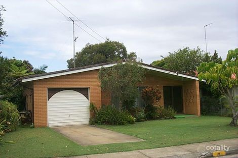 8 Schuster Ave, Miami, QLD 4220