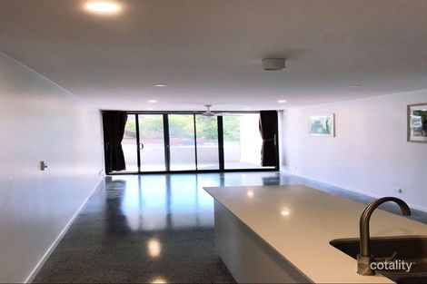 Property photo of 205/27 Ekibin Road Annerley QLD 4103