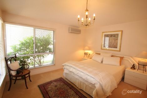 Property photo of 4 Bauhinia Close Eight Mile Plains QLD 4113